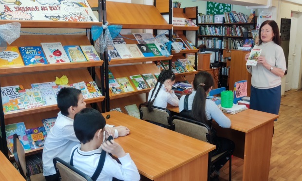 С творчеством «певца русской природы» познакомились читатели-инофоны Детской библиотеки-филиала № 4