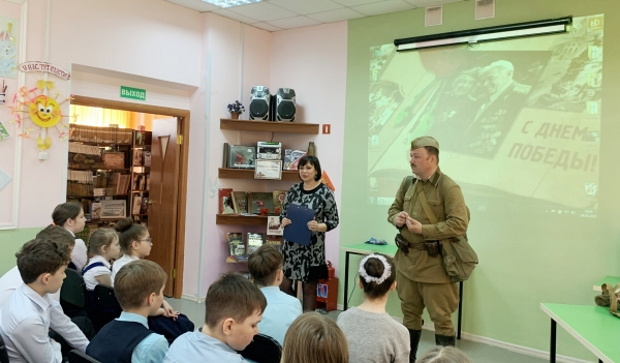 Литературно-патриотический час «Великая война. Родной солдат»